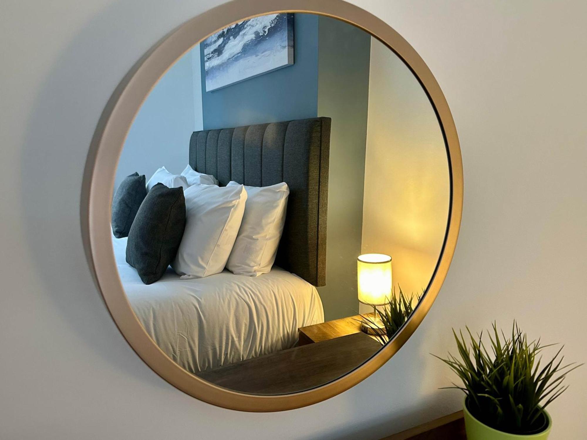 Hyde Brewery House - 2 Bedroom House With Parking Winchester Eksteriør billede